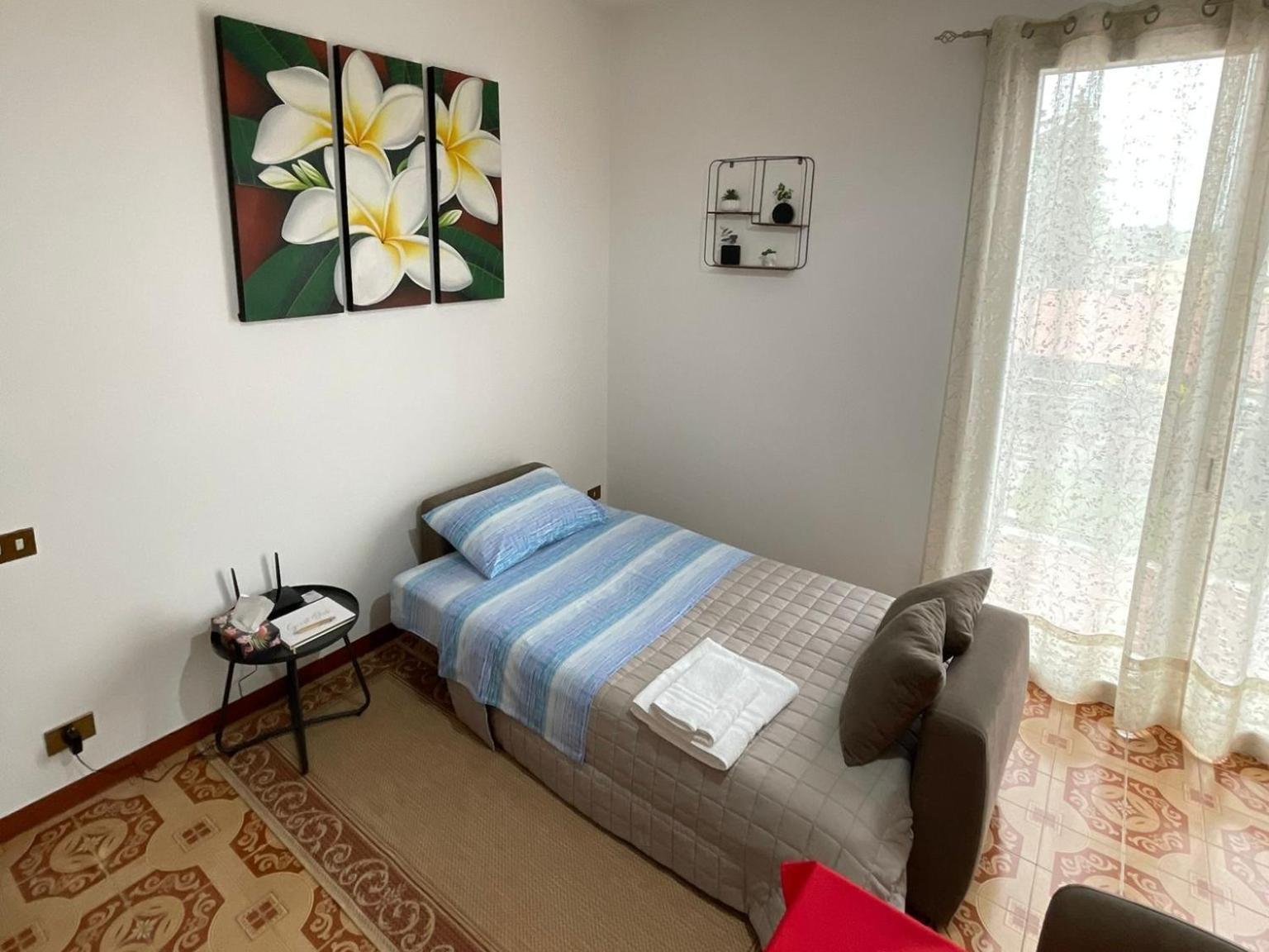 Water Lily Apartment Bardello Exterior photo